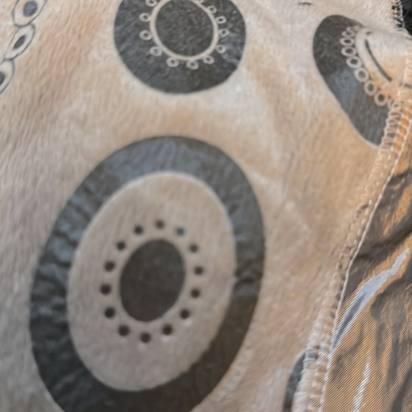 Dor Dor patchwork embroidery art to wear artsy floral button down coat. S - Picture 15 of 16